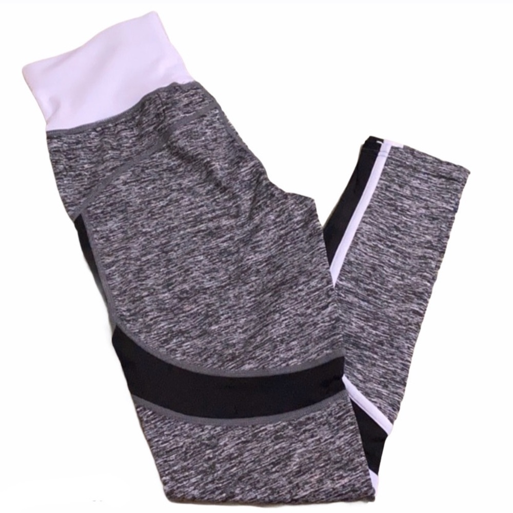 Workout leggings: Large with black mesh